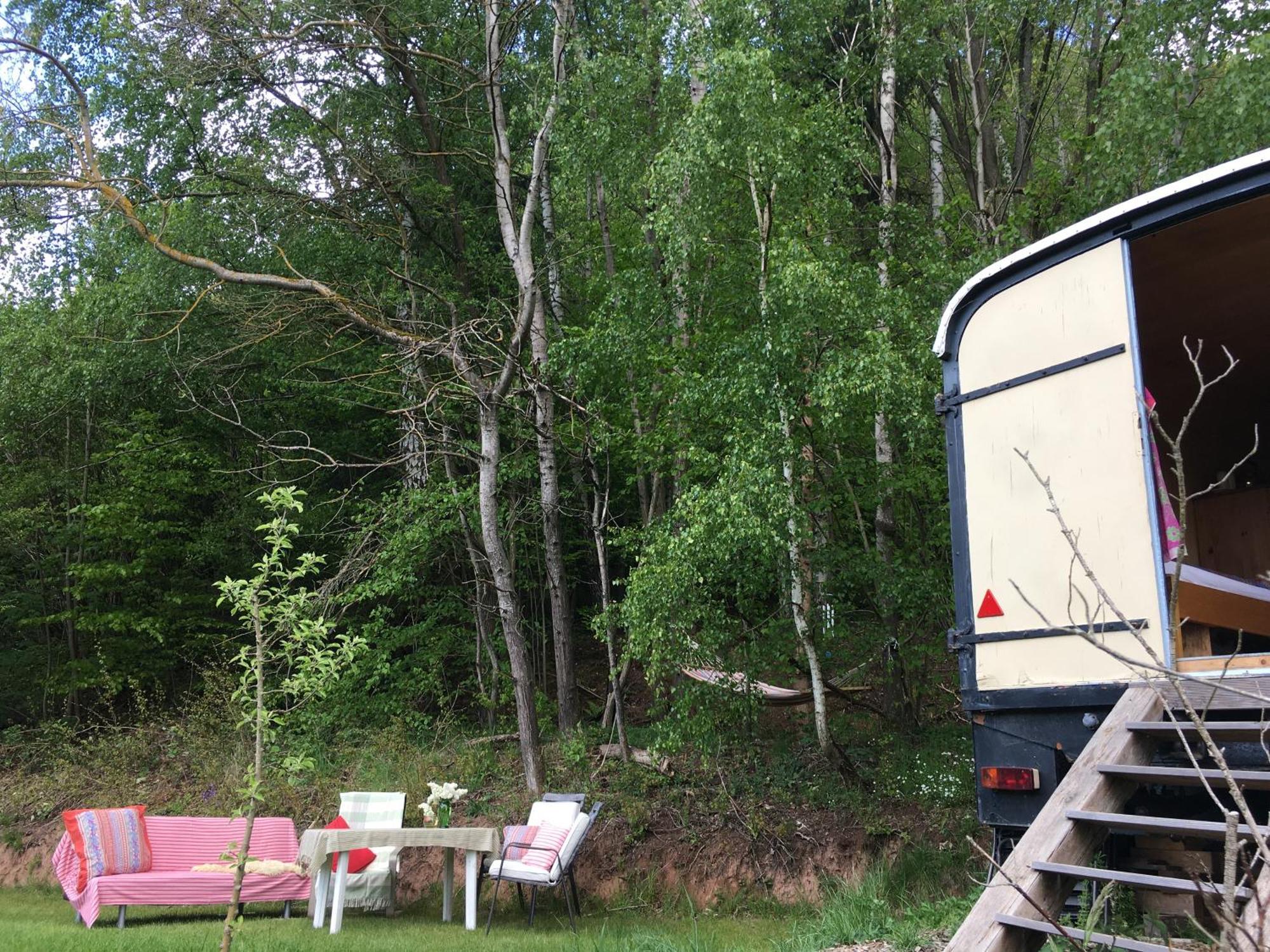 Kuscheliger Zirkuswagen Im Wildgarten Витценхаузен Экстерьер фото